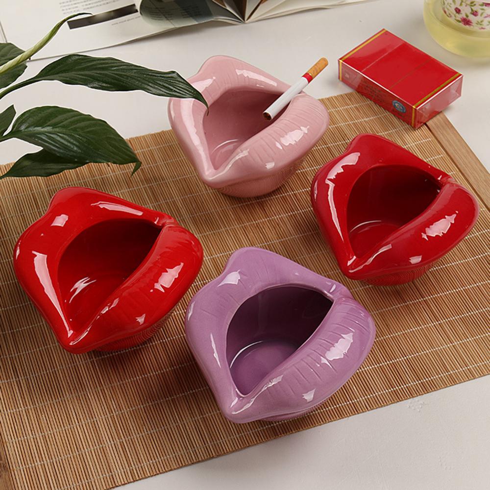 Cartoon Lips Shaped Ceramic Ashtray